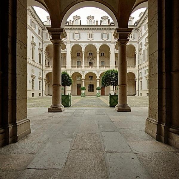 B&B Saluzzo Paesana 1718 Turin Exteriör bild